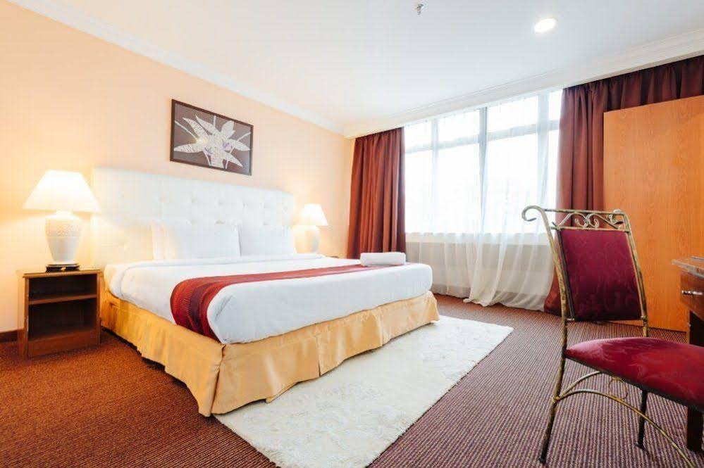 TH Hotel Kelana Jaya