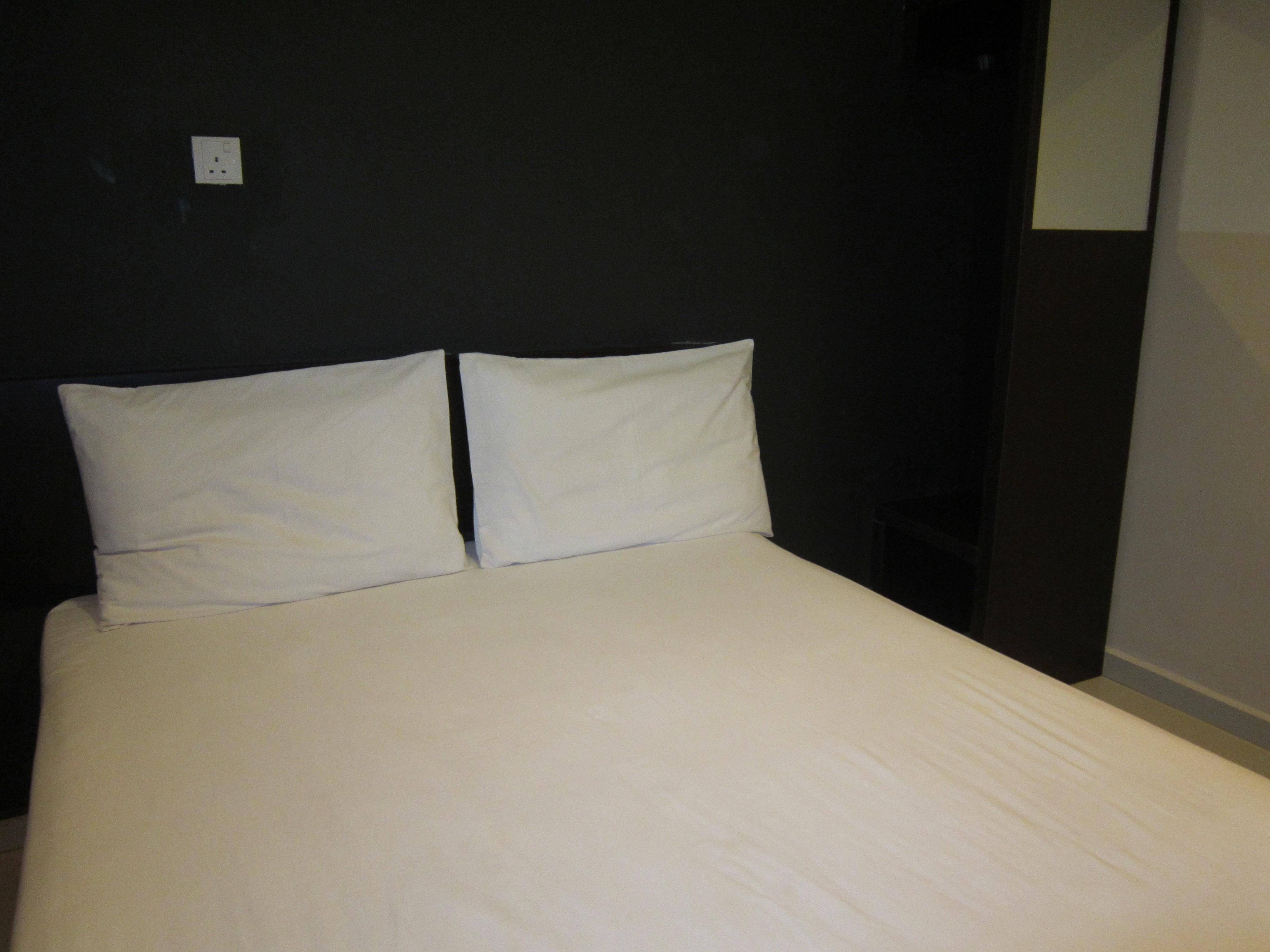 Three Top Hotel
