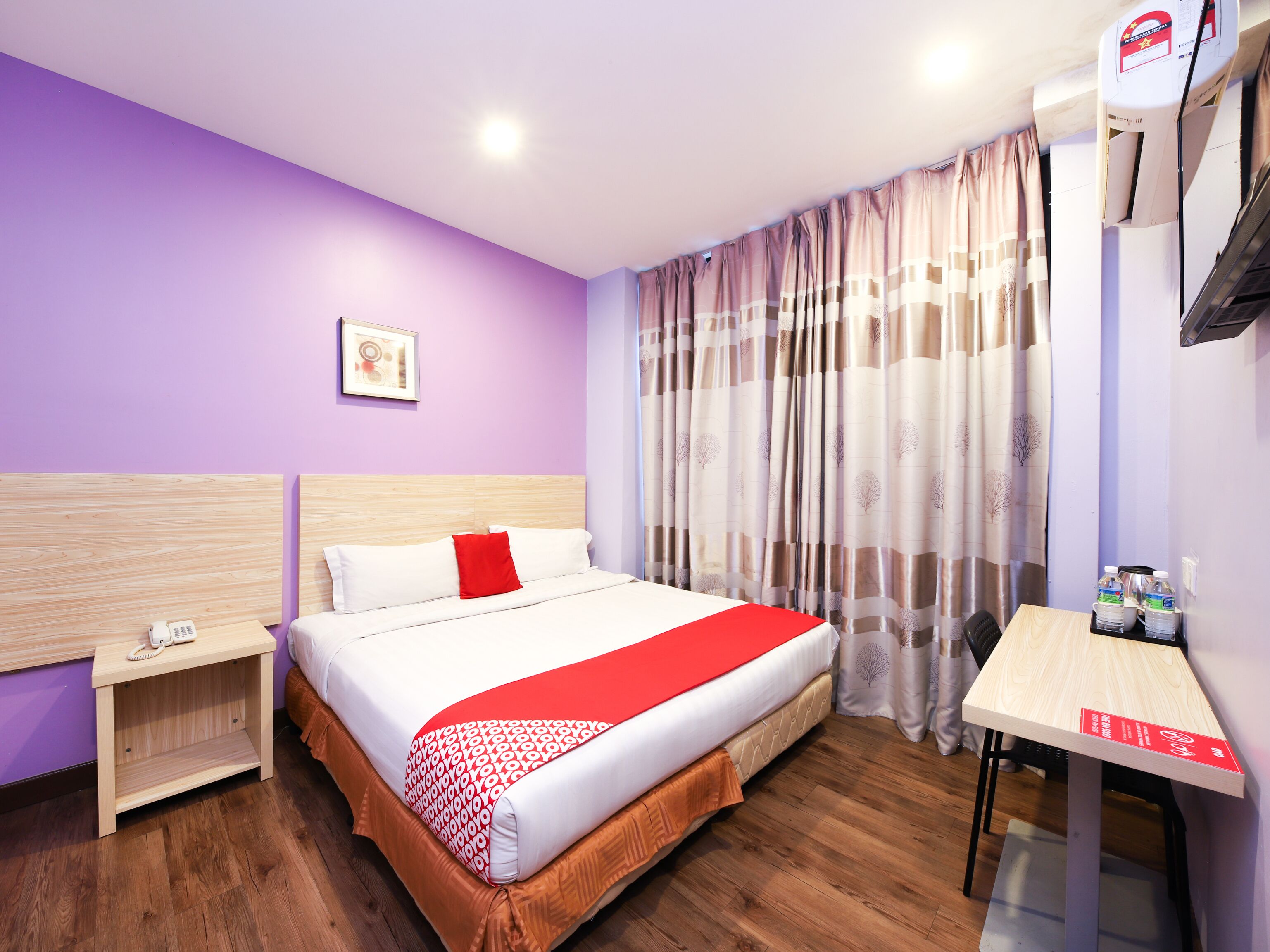 YP Boutique Hotel by OYO Rooms