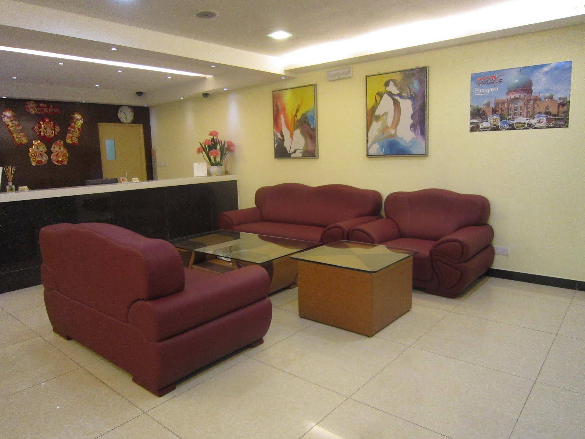 City Comfort Inn Puchong
