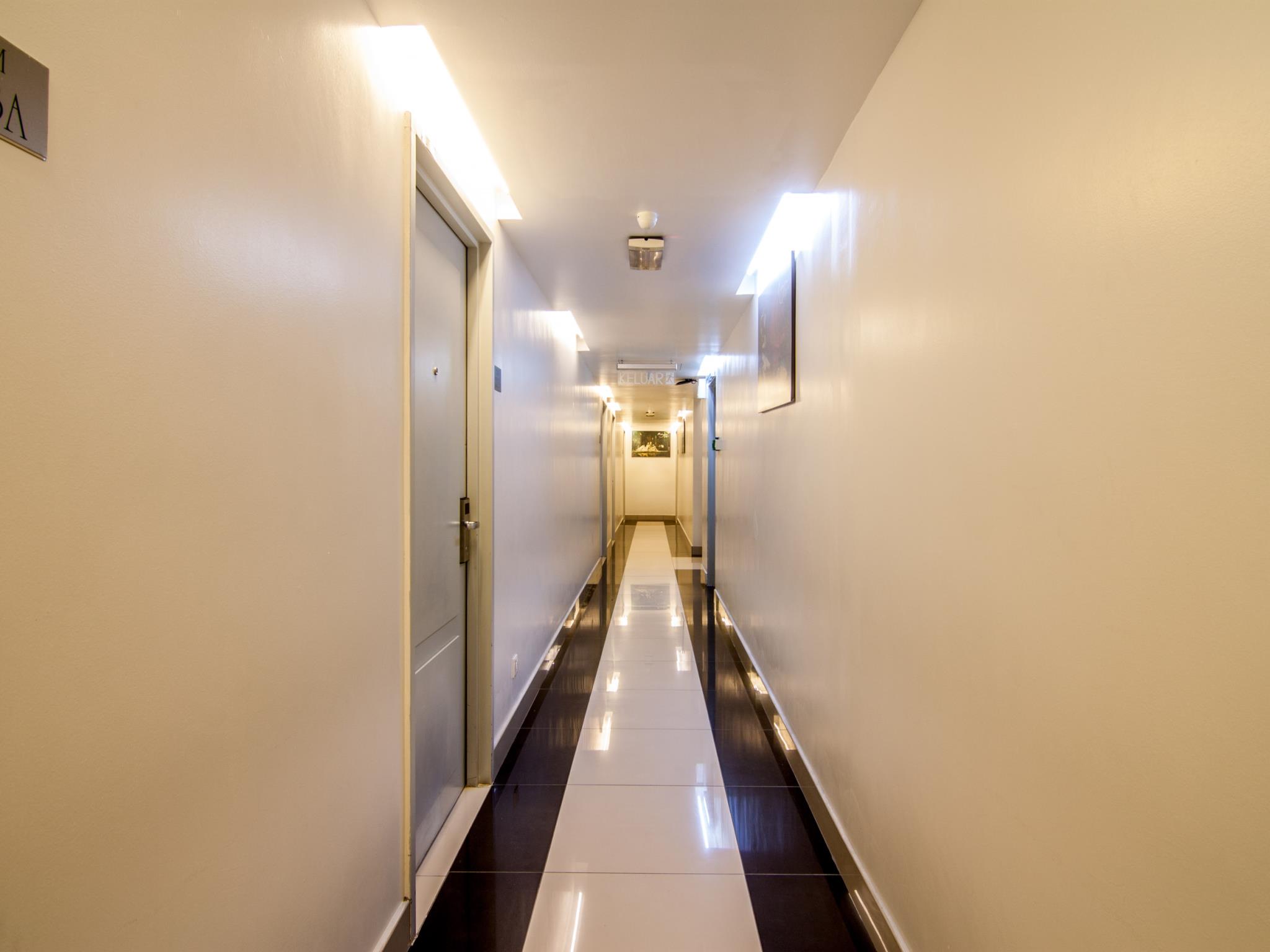 Green Hotel
