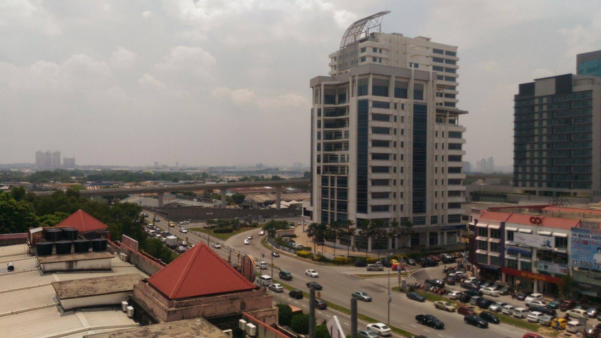 Sri Puchong Hotel