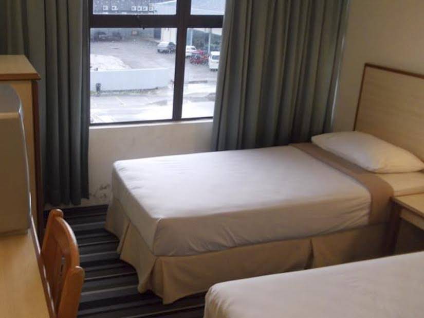 Sri Sutra Hotel - Bandar Puchong Utama