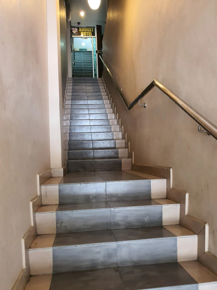Sweet Home Hotel by OYO Rooms