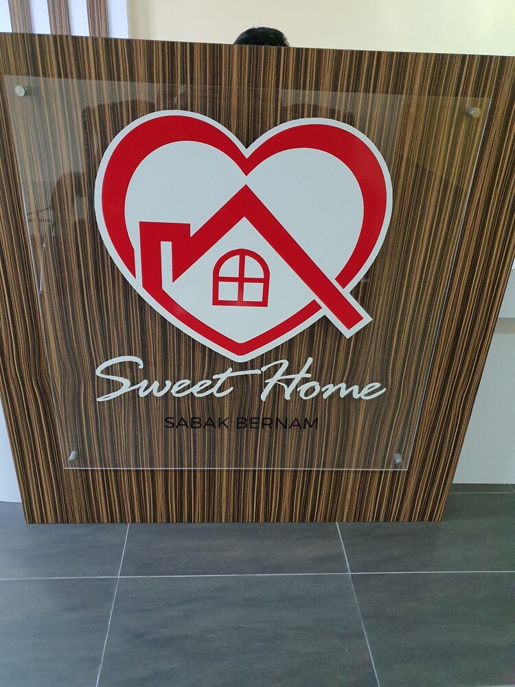 Sweet Home Hotel by OYO Rooms