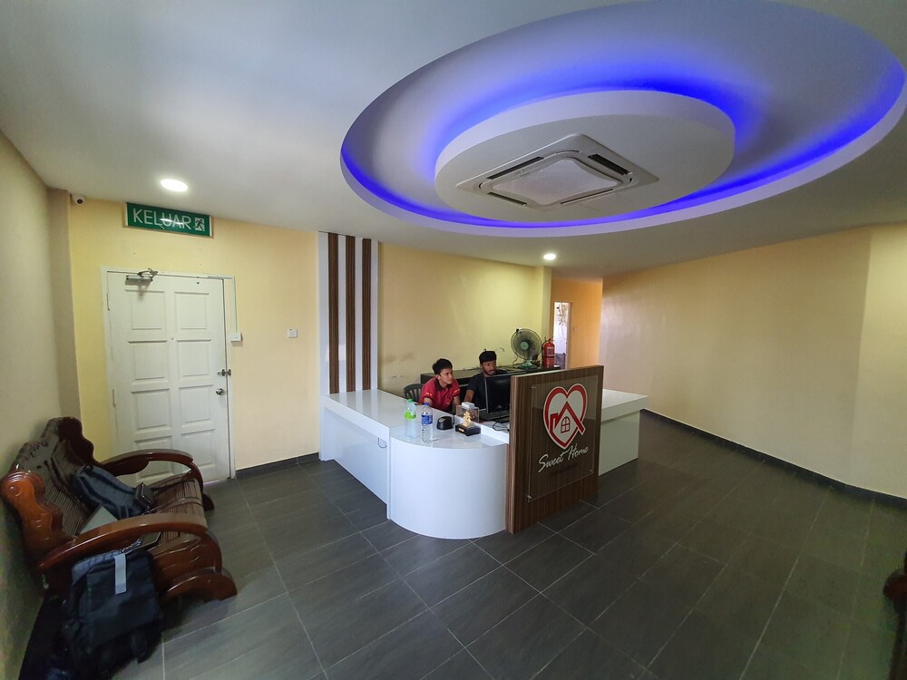 Sweet Home Hotel by OYO Rooms