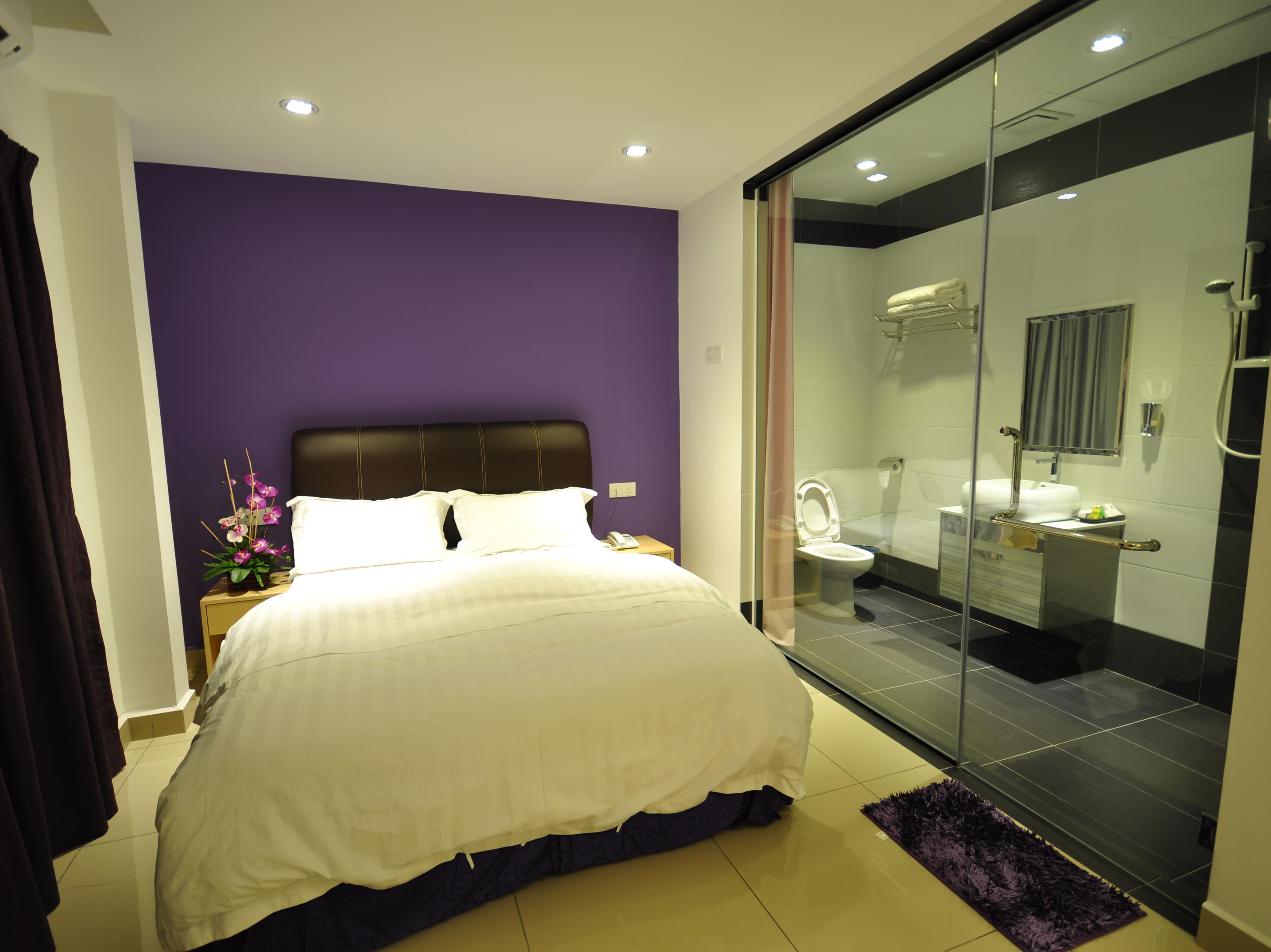 East Sun Hotel