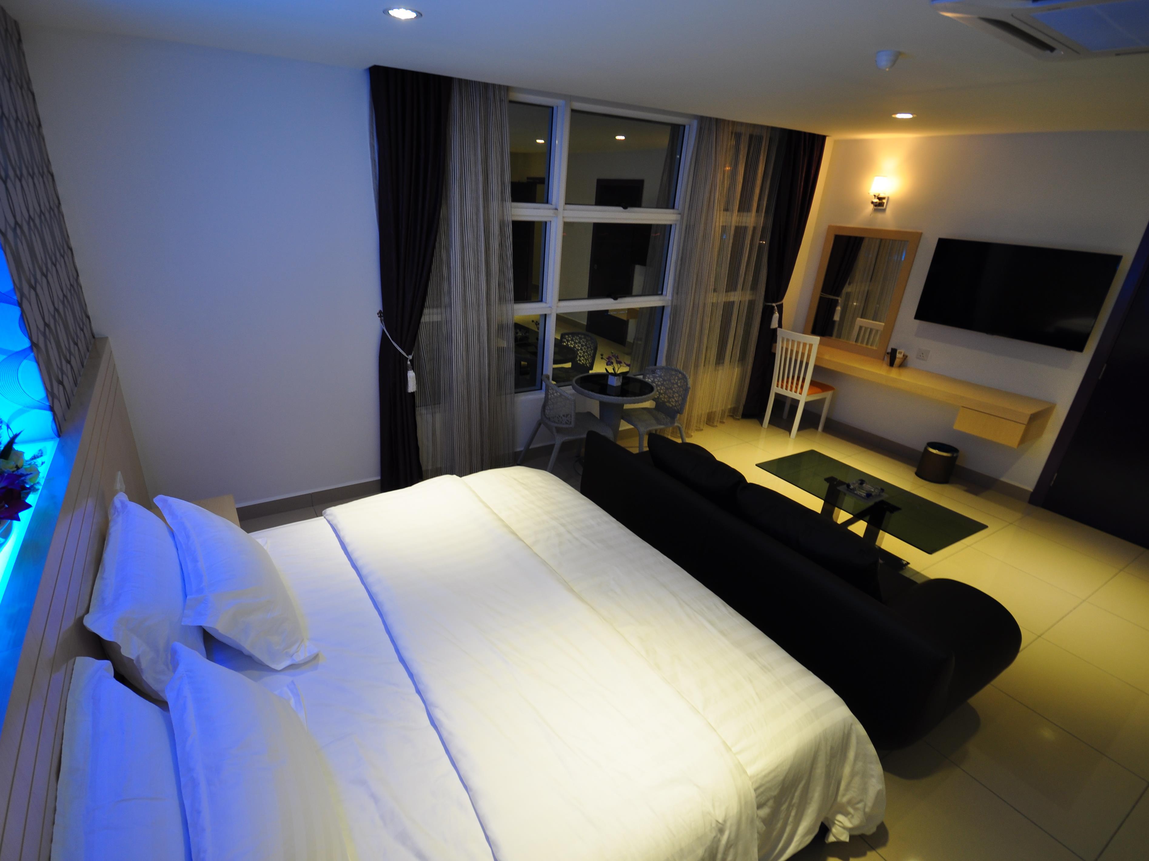 East Sun Hotel