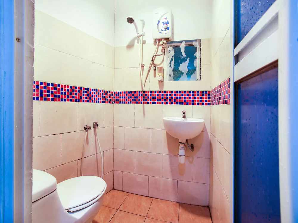 1st Inn Hotel by OYO Rooms
