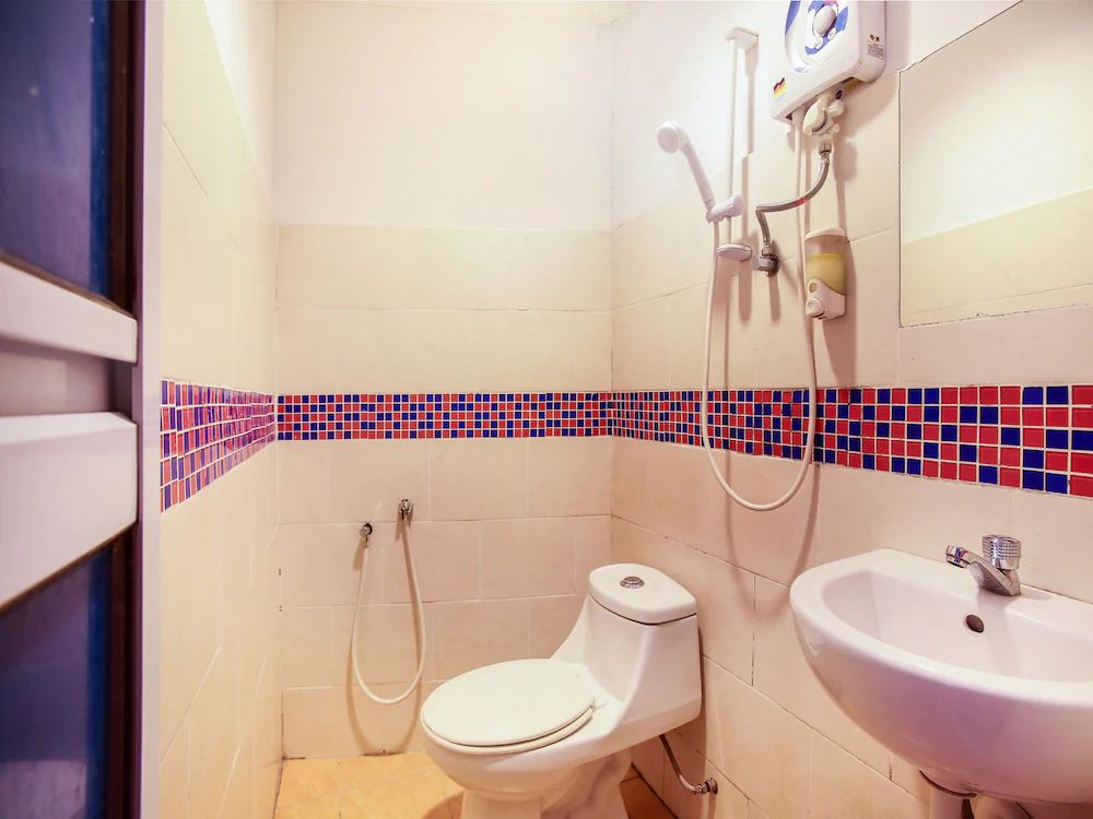 1st Inn Hotel by OYO Rooms