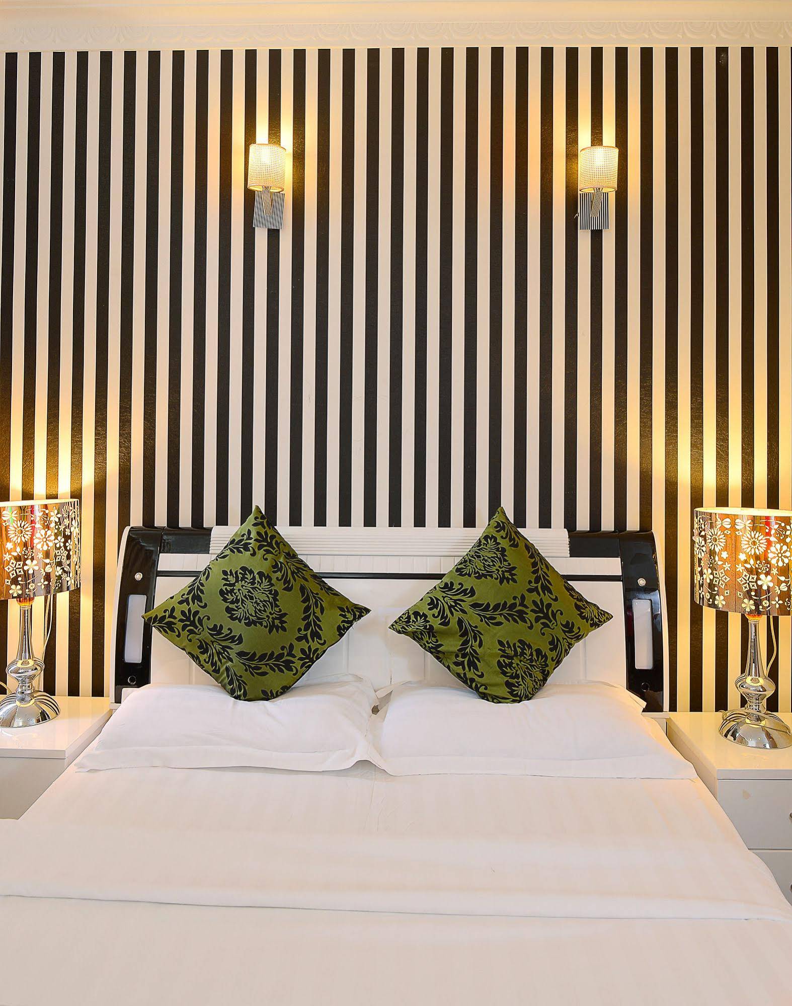 Seeds Hotel Shah Alam Section 7