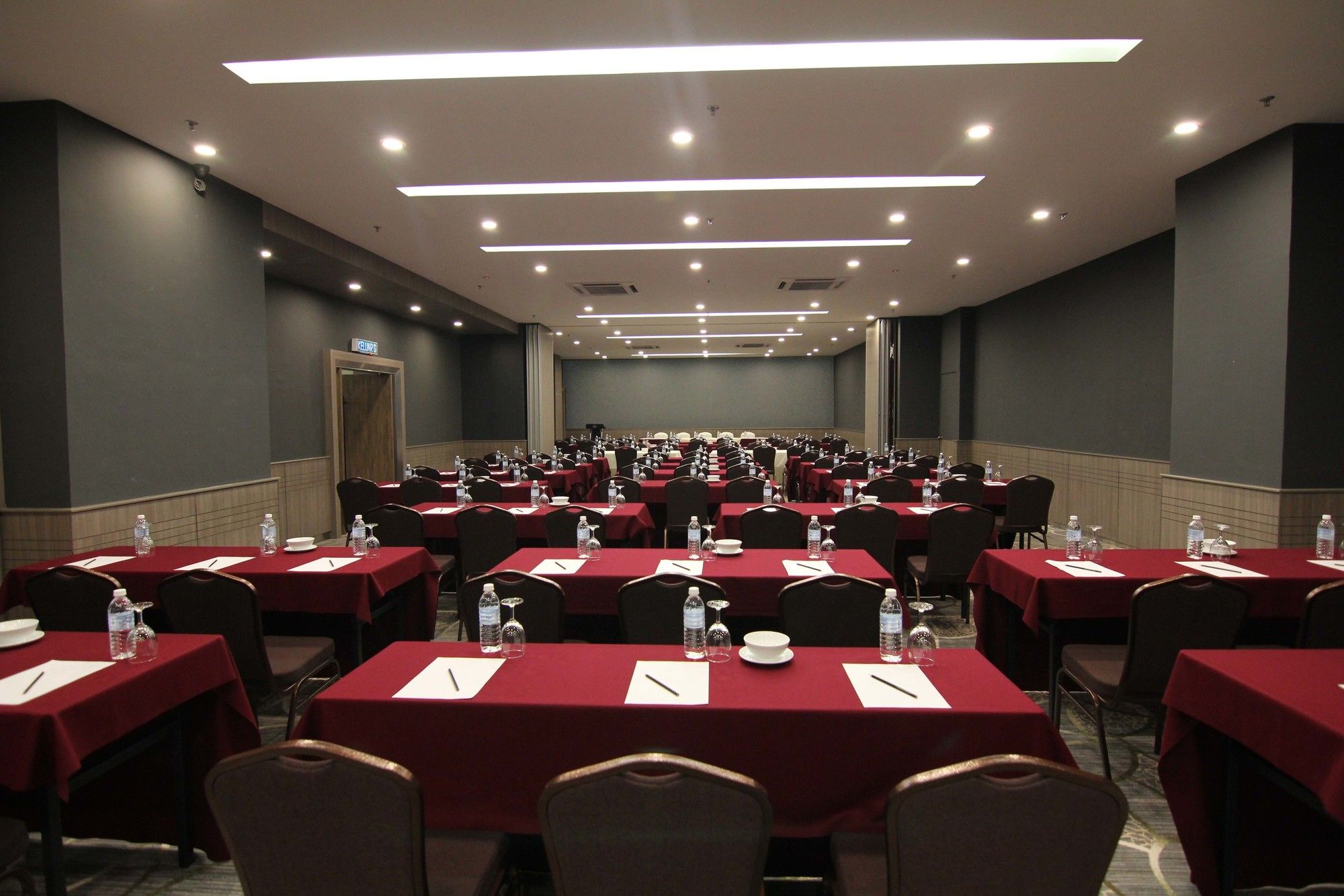 Nexus Regency Suites & Hotel