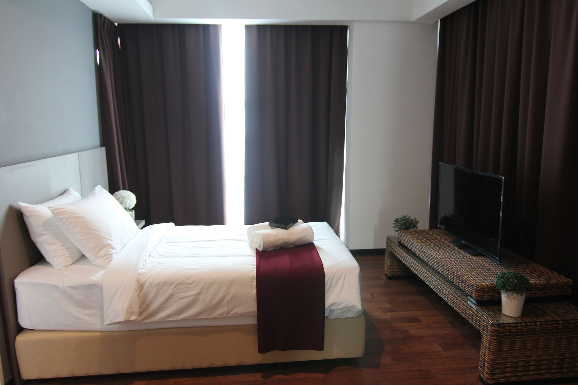 Nexus Regency Suites & Hotel