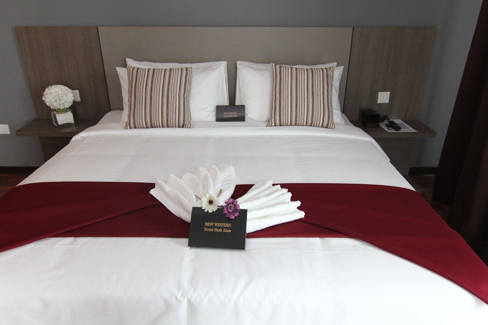 Nexus Regency Suites & Hotel
