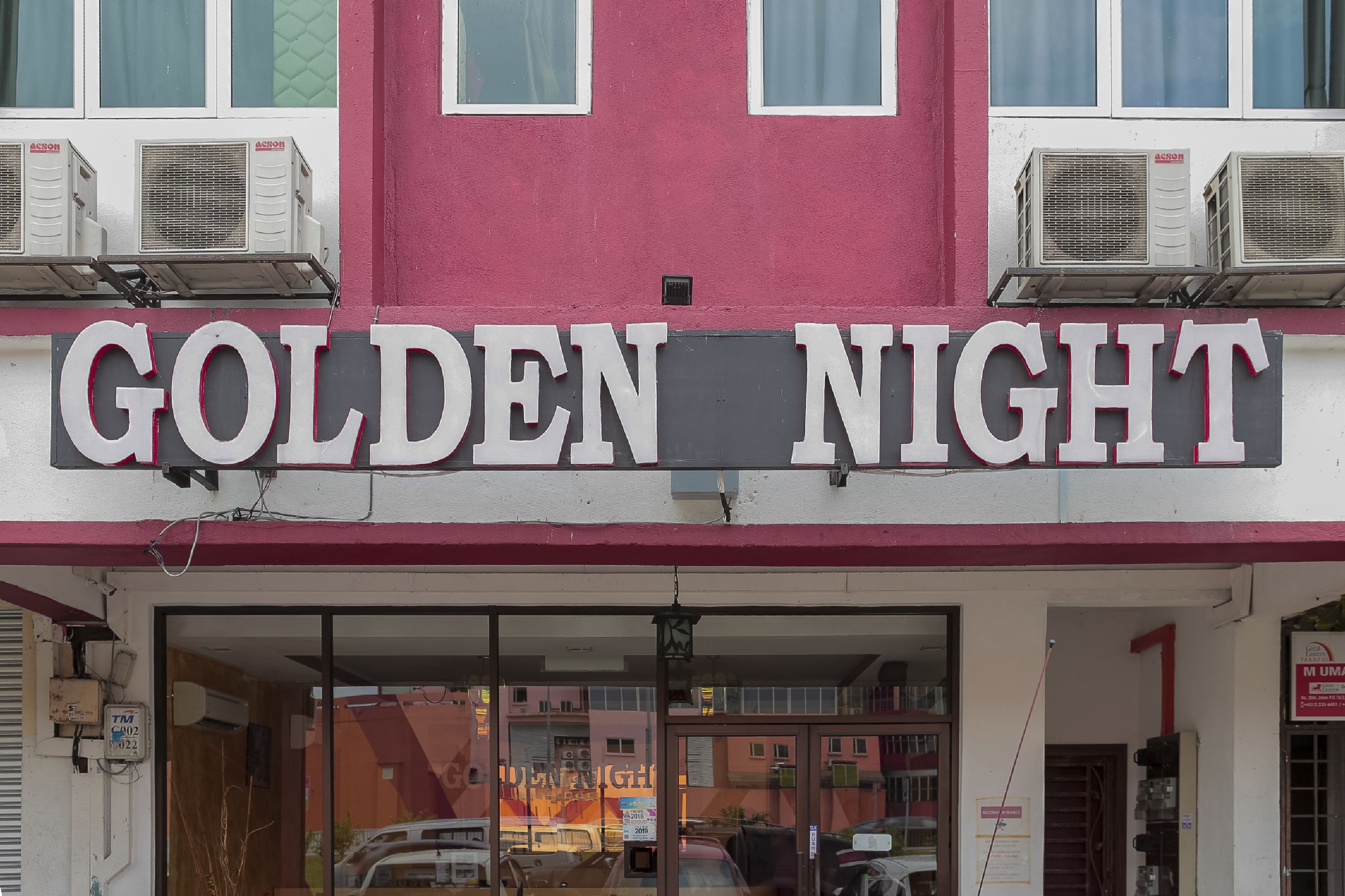 Golden Night Hotel