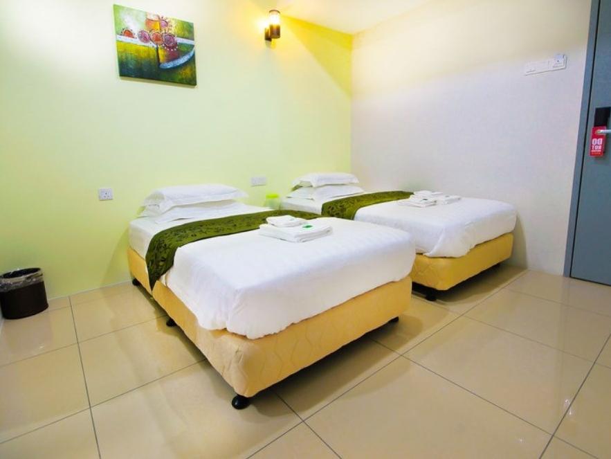 Green Hotel