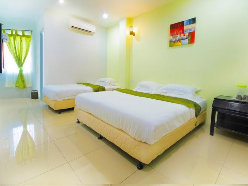 Green Hotel