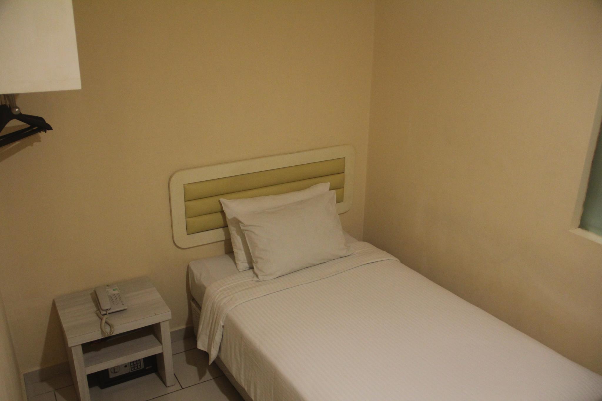 First Residence Hotel