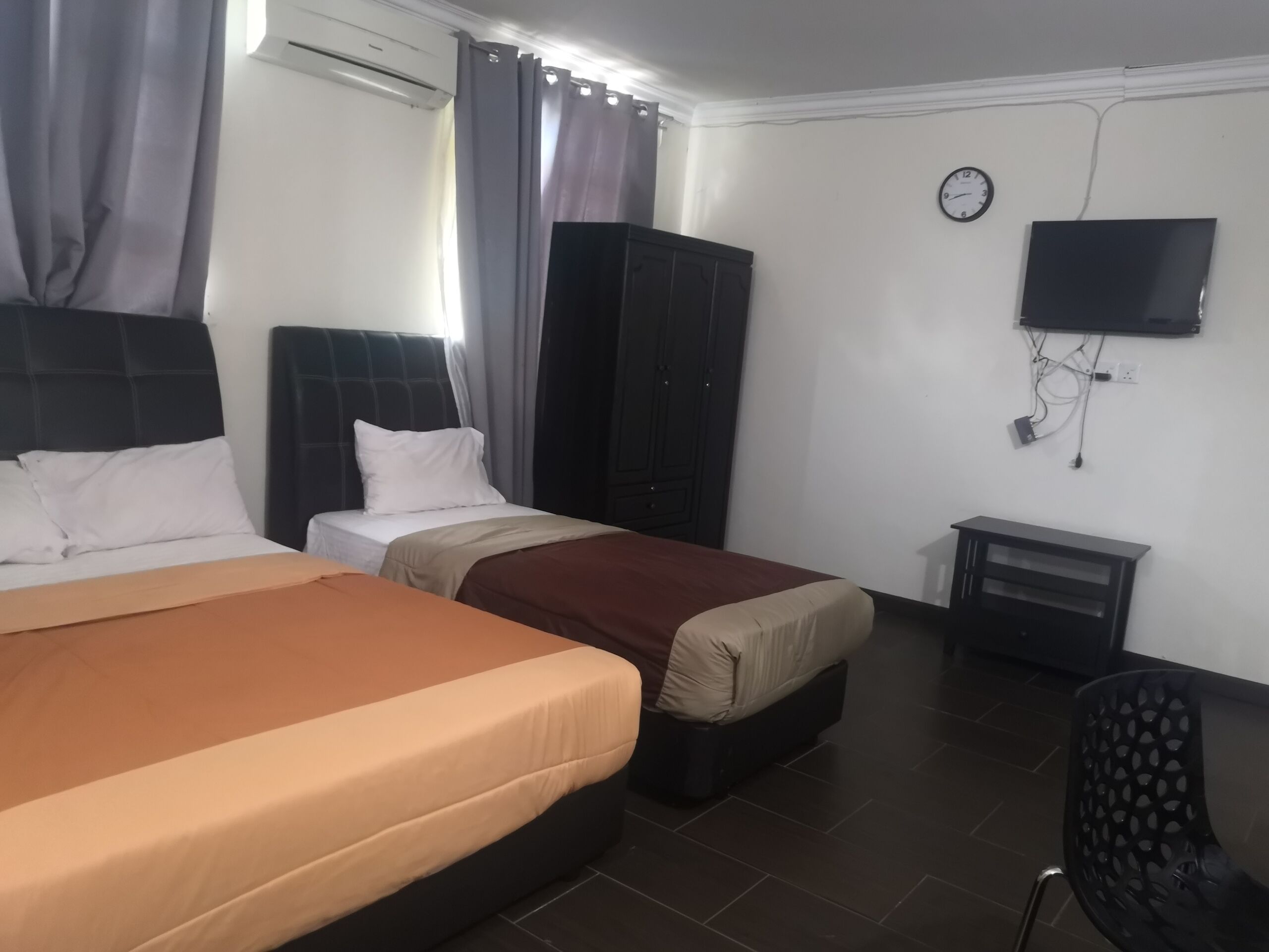 Opah Inn Hotel by Oyo Rooms