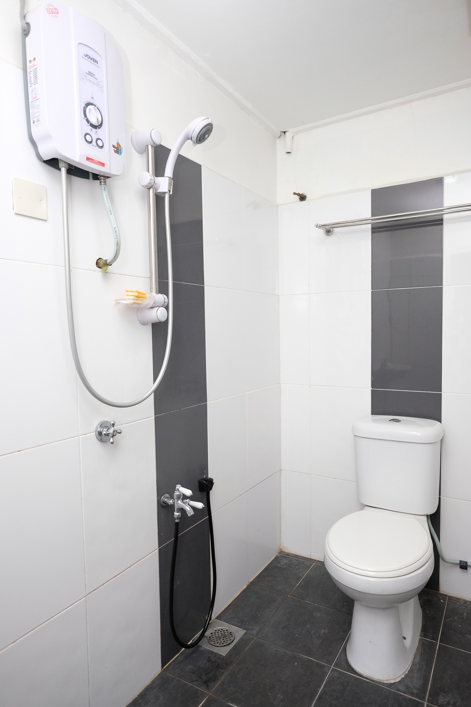 Tawaquf Inn By OYO Rooms