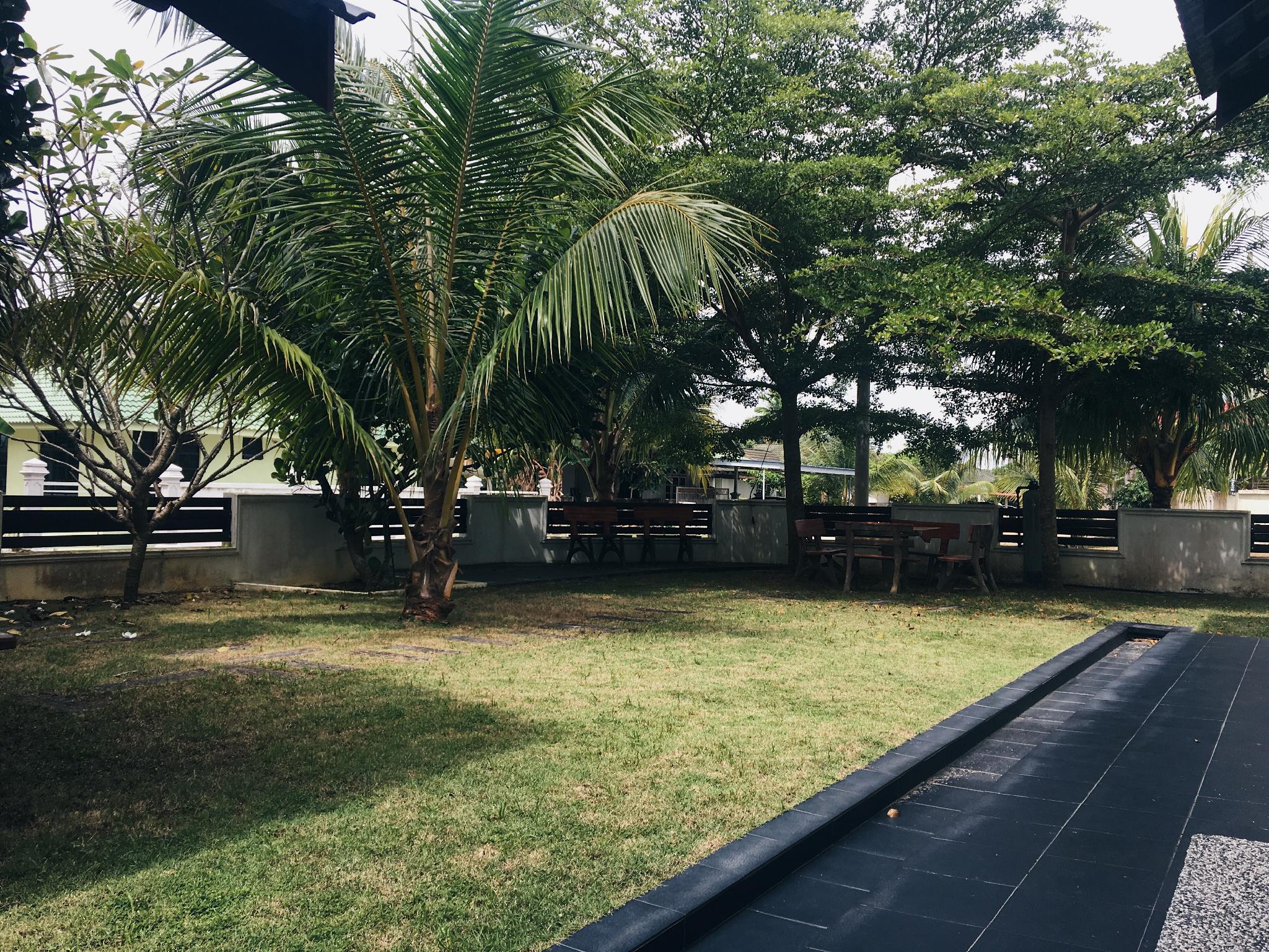 Bara Impiana Suitestay