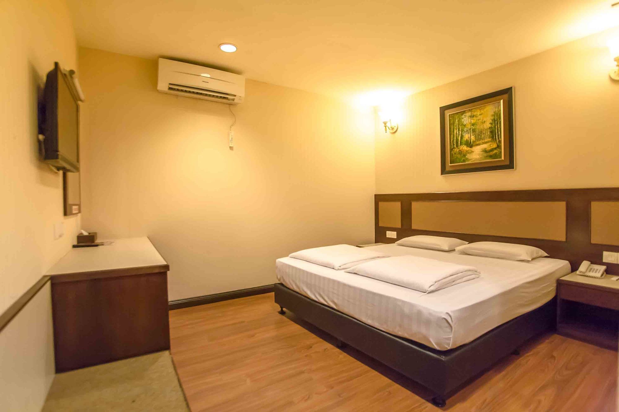 Ming Paragon Hotel & Spa