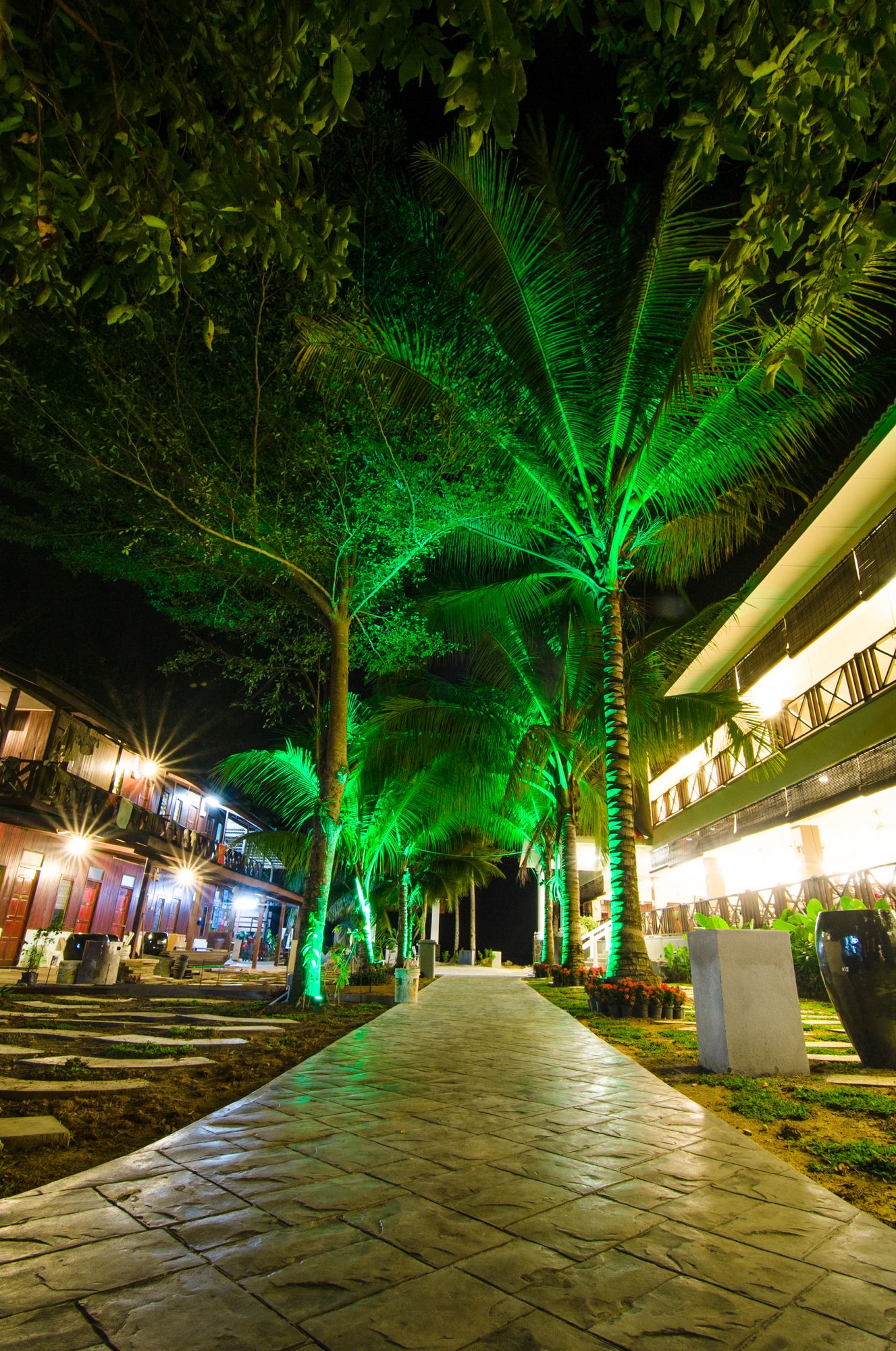 Summer Bay Lang Island Resort
