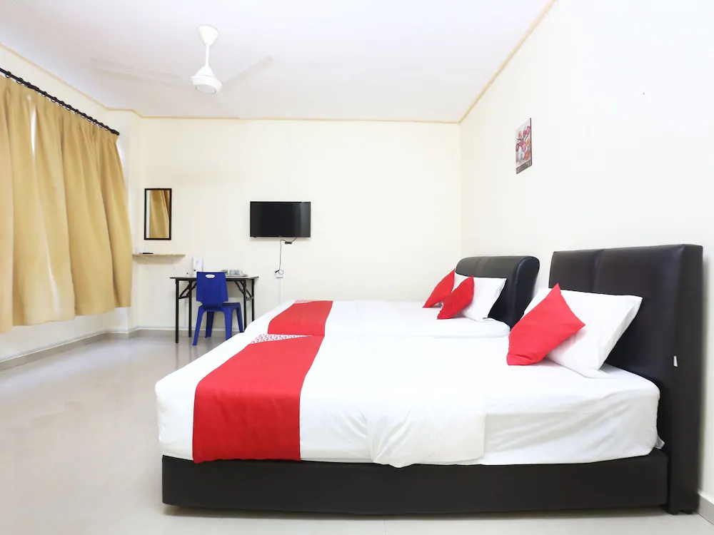 Hotel Pelangi Marang by OYO Rooms