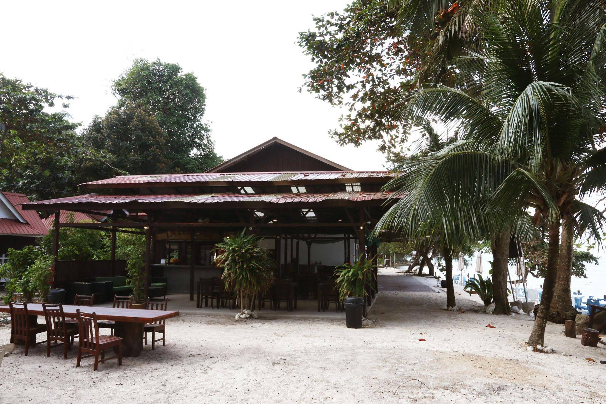 The Barat Perhentian Beach Resort