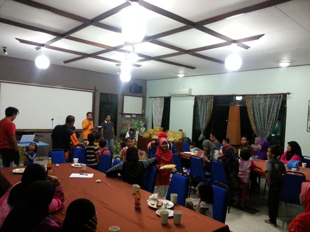 Pandan Laut Beach Resort