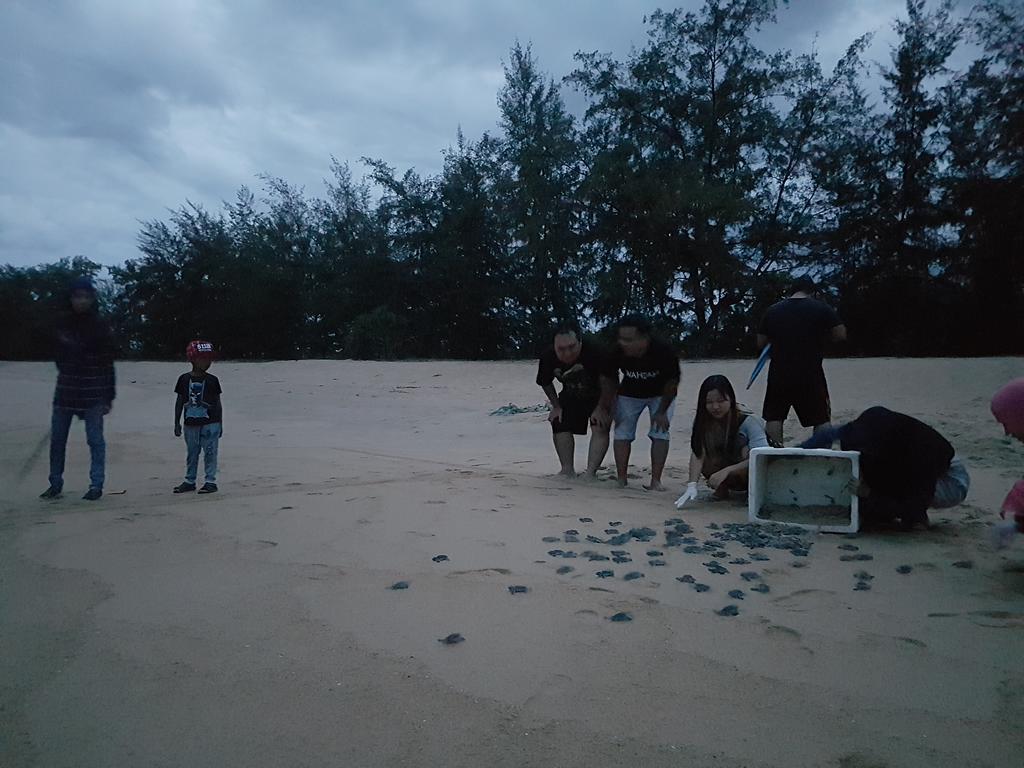 Pandan Laut Beach Resort