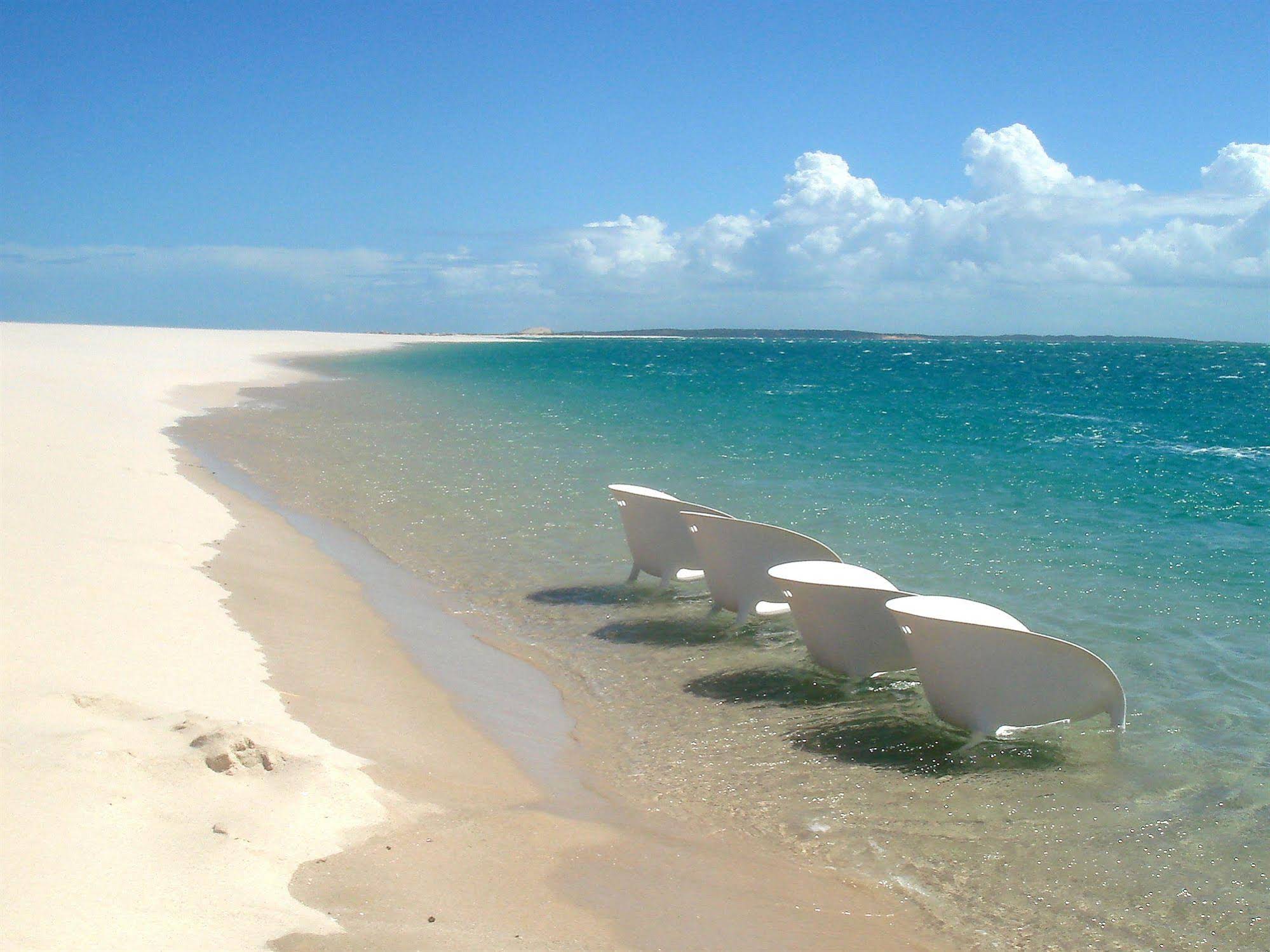 Azura Benguerra Island