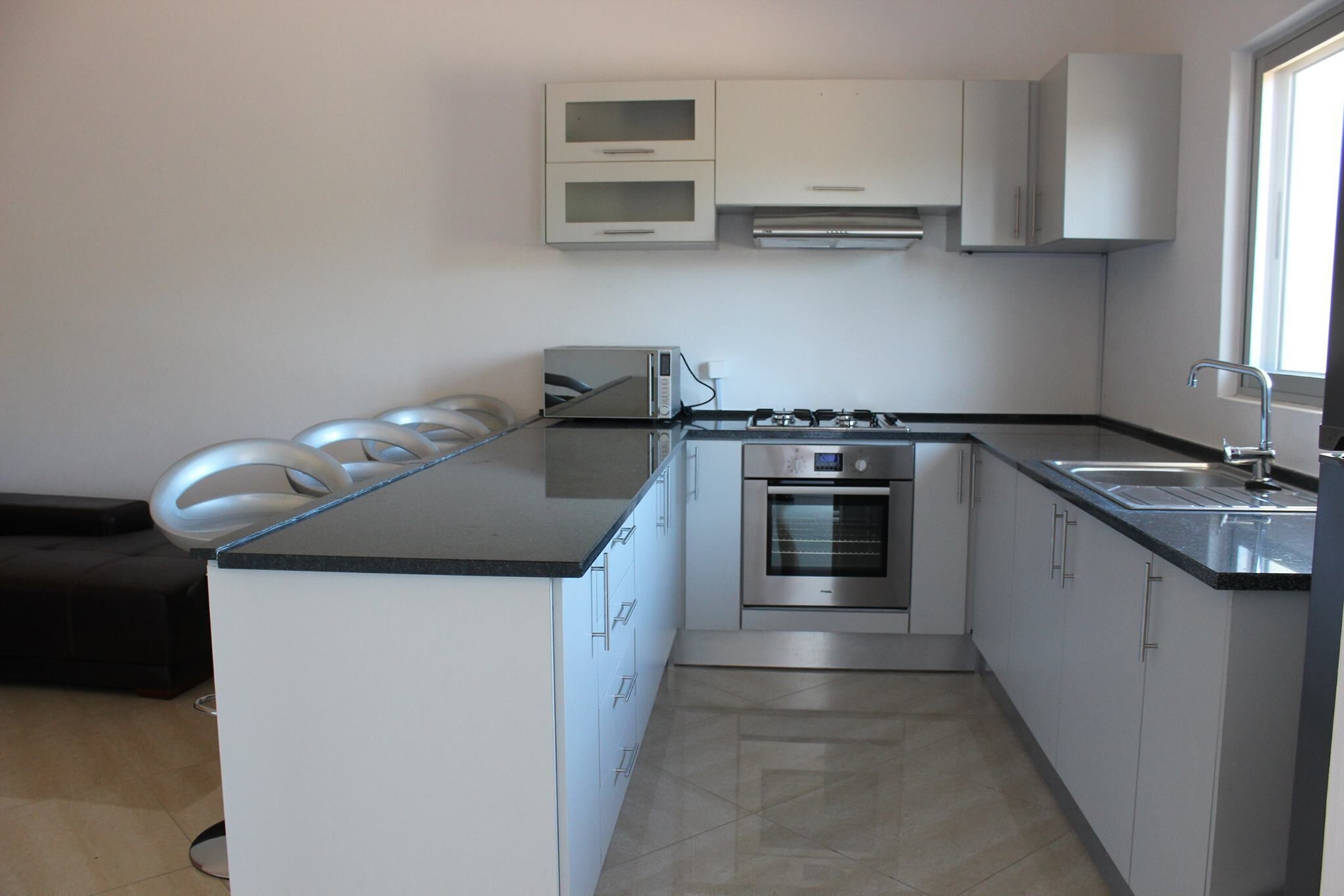 Rezz Aparthotel