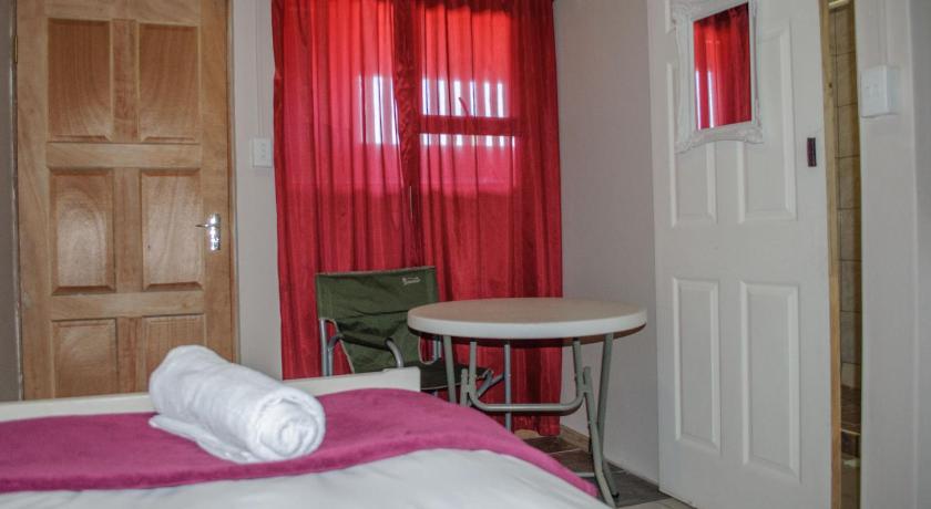 OceanLife Luderitz Accommodation