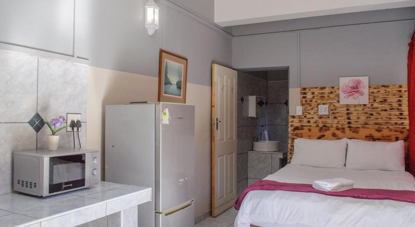 OceanLife Luderitz Accommodation