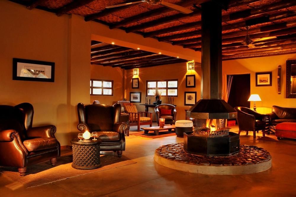 Intu Afrika Kalahari Suricate Tented Lodge