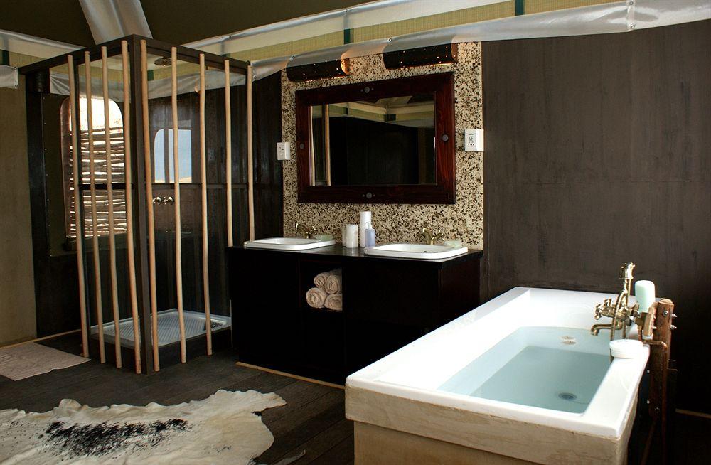 Moon Mountain Luxury Tented Lodge