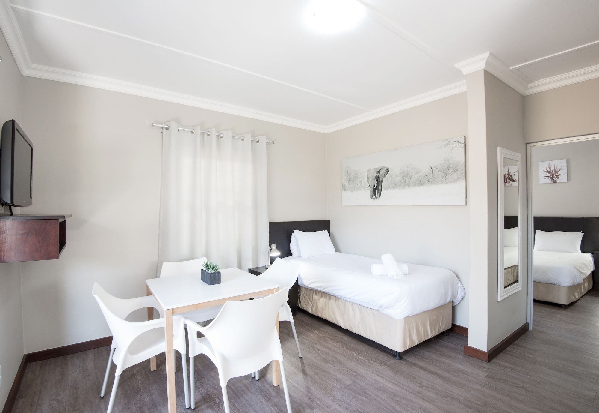 Arebbusch Lodge
