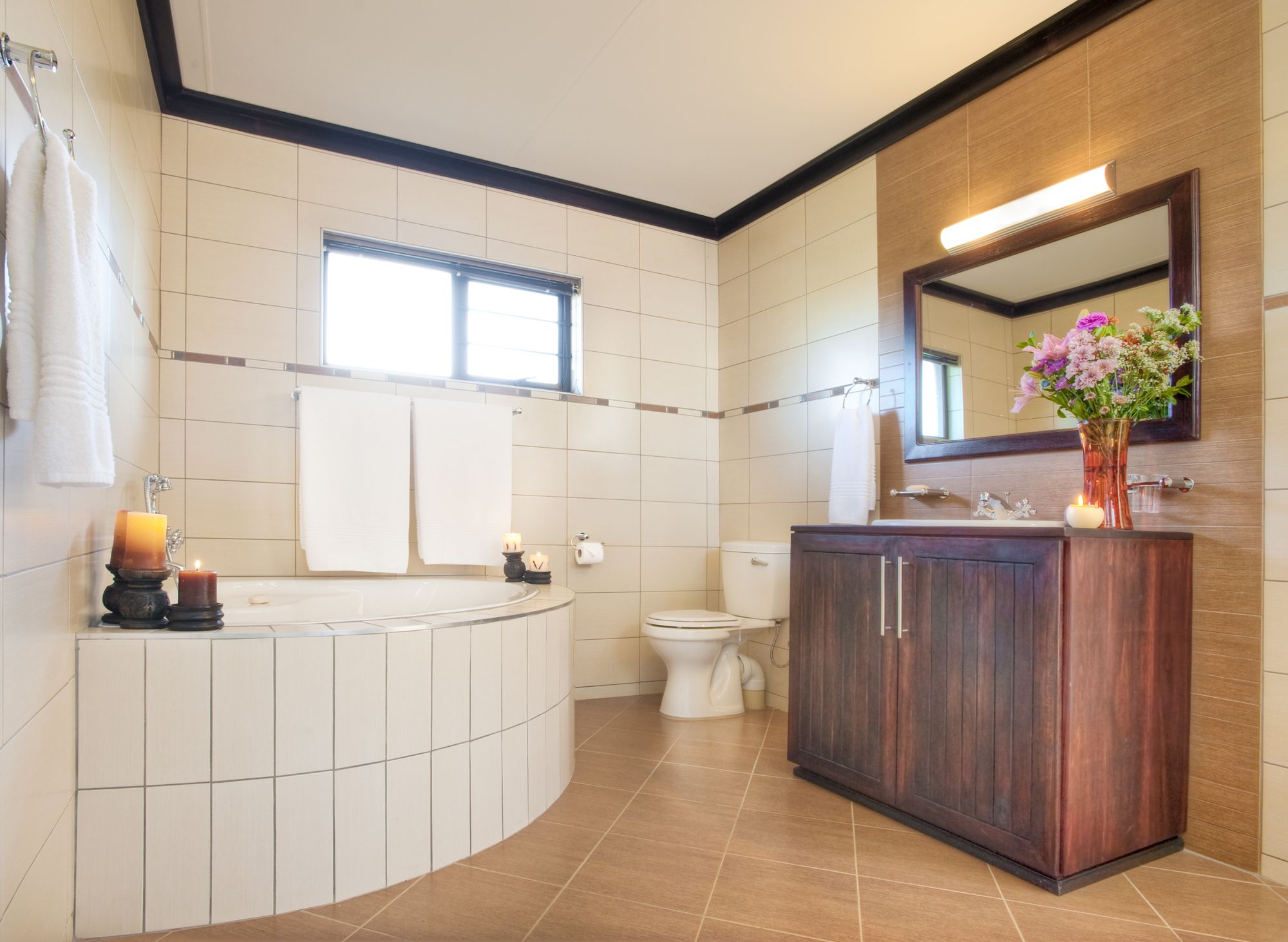 Arebbusch Lodge