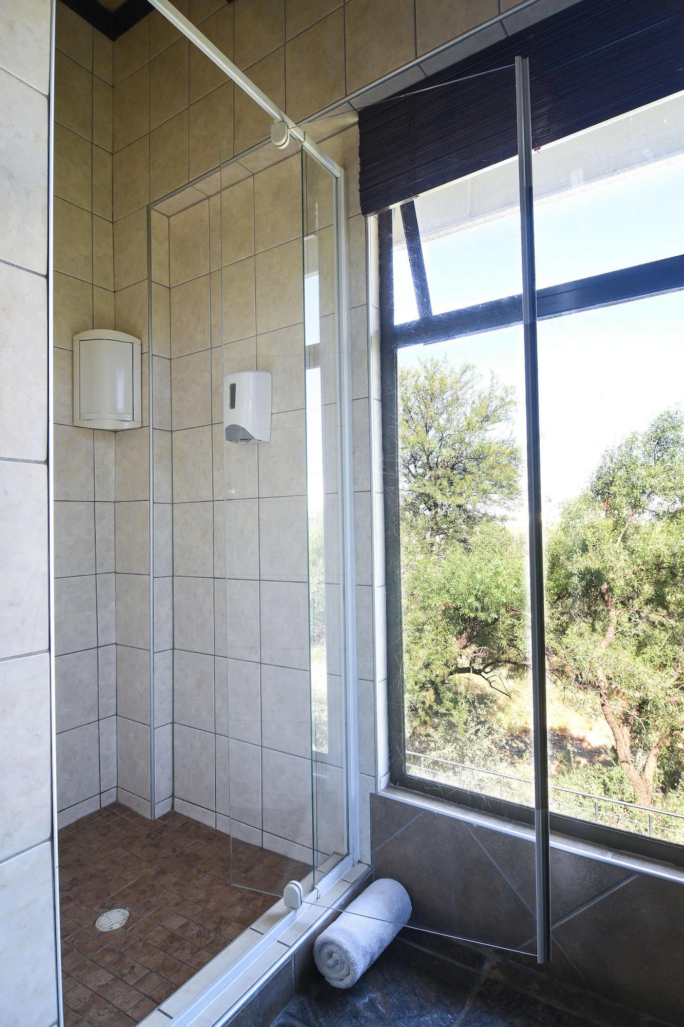 Arebbusch Lodge