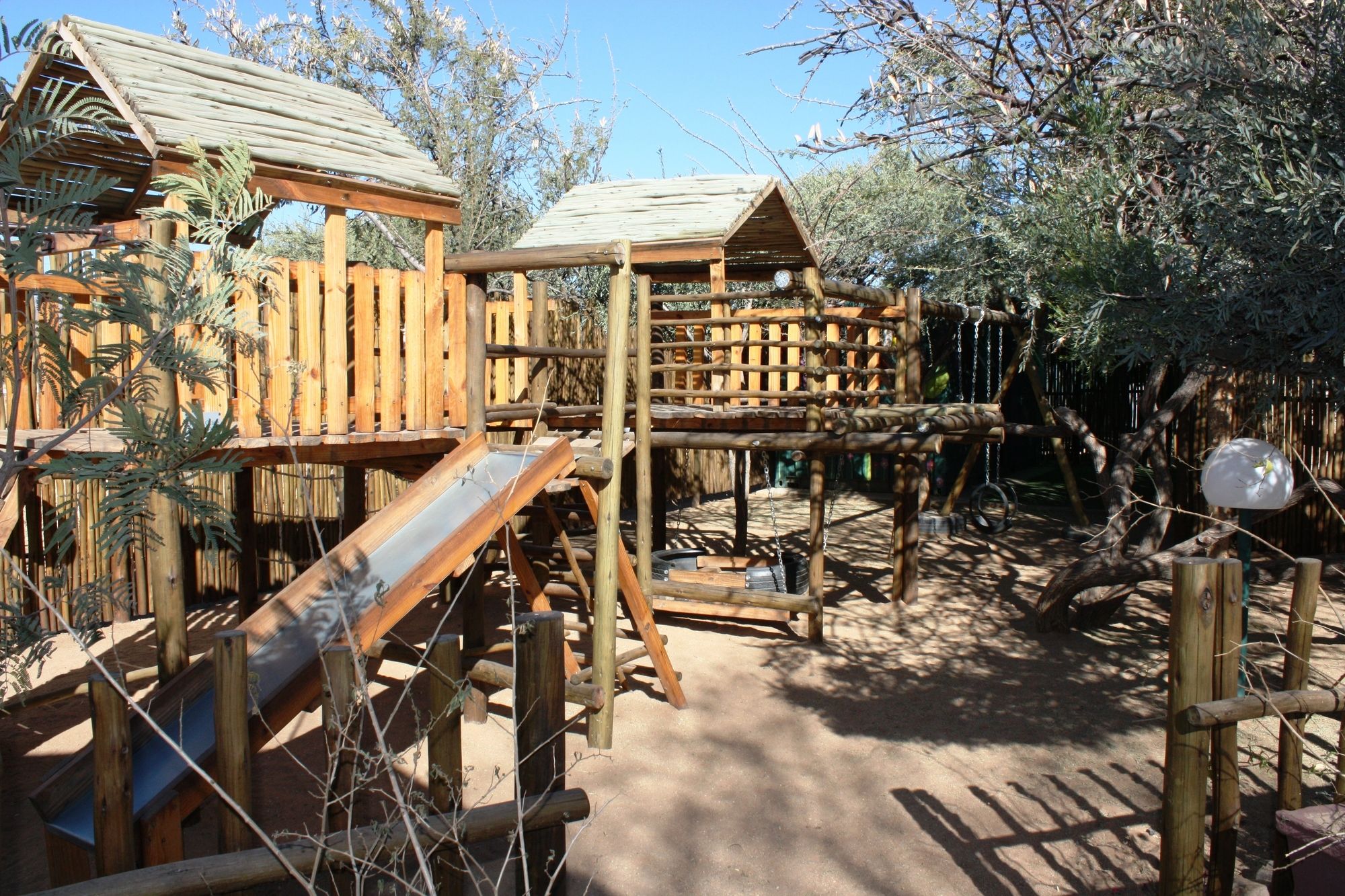 Arebbusch Lodge