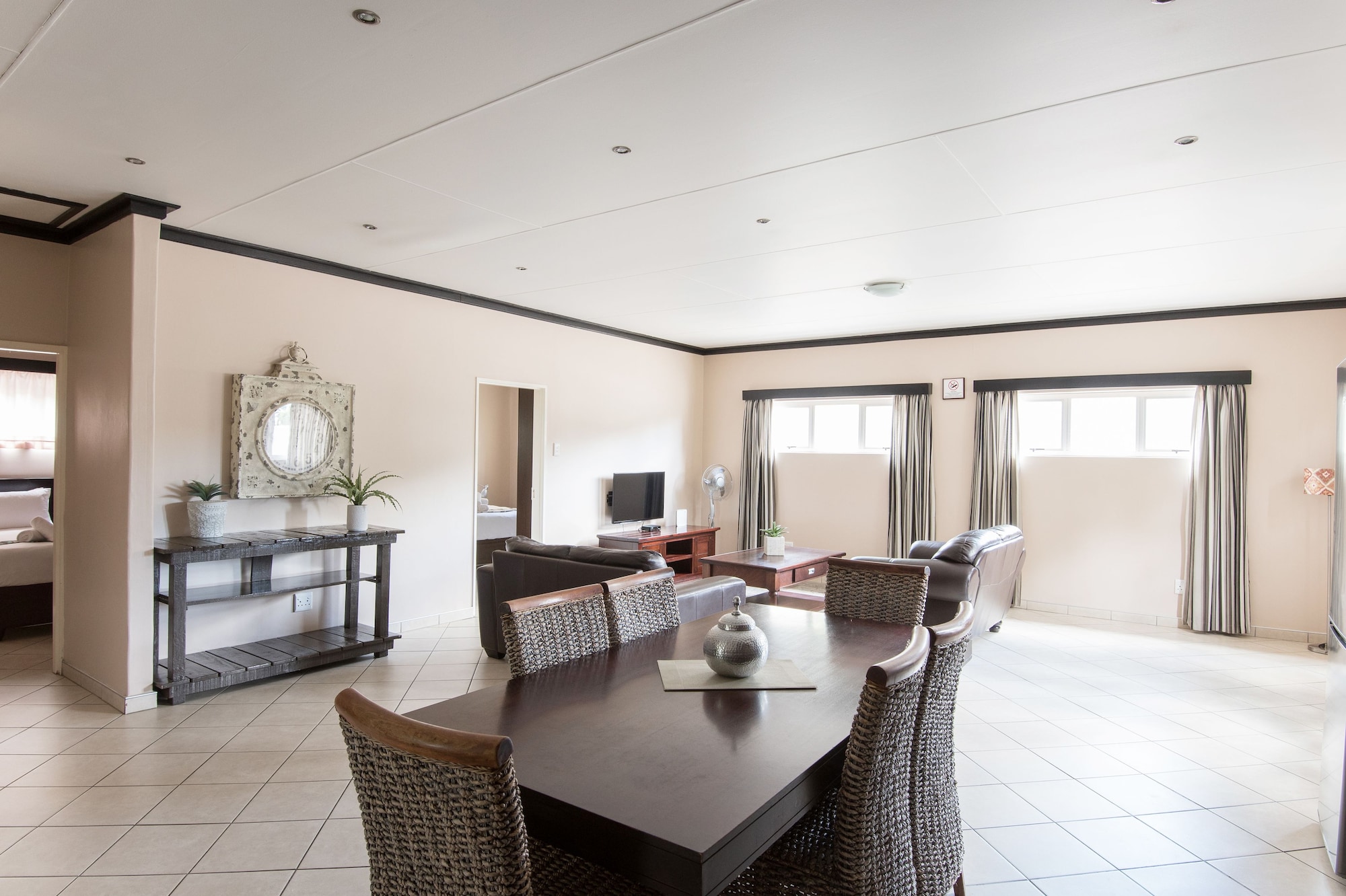 Arebbusch Lodge