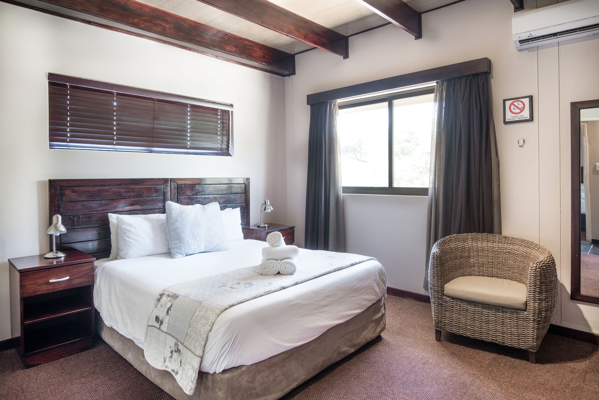 Arebbusch Lodge
