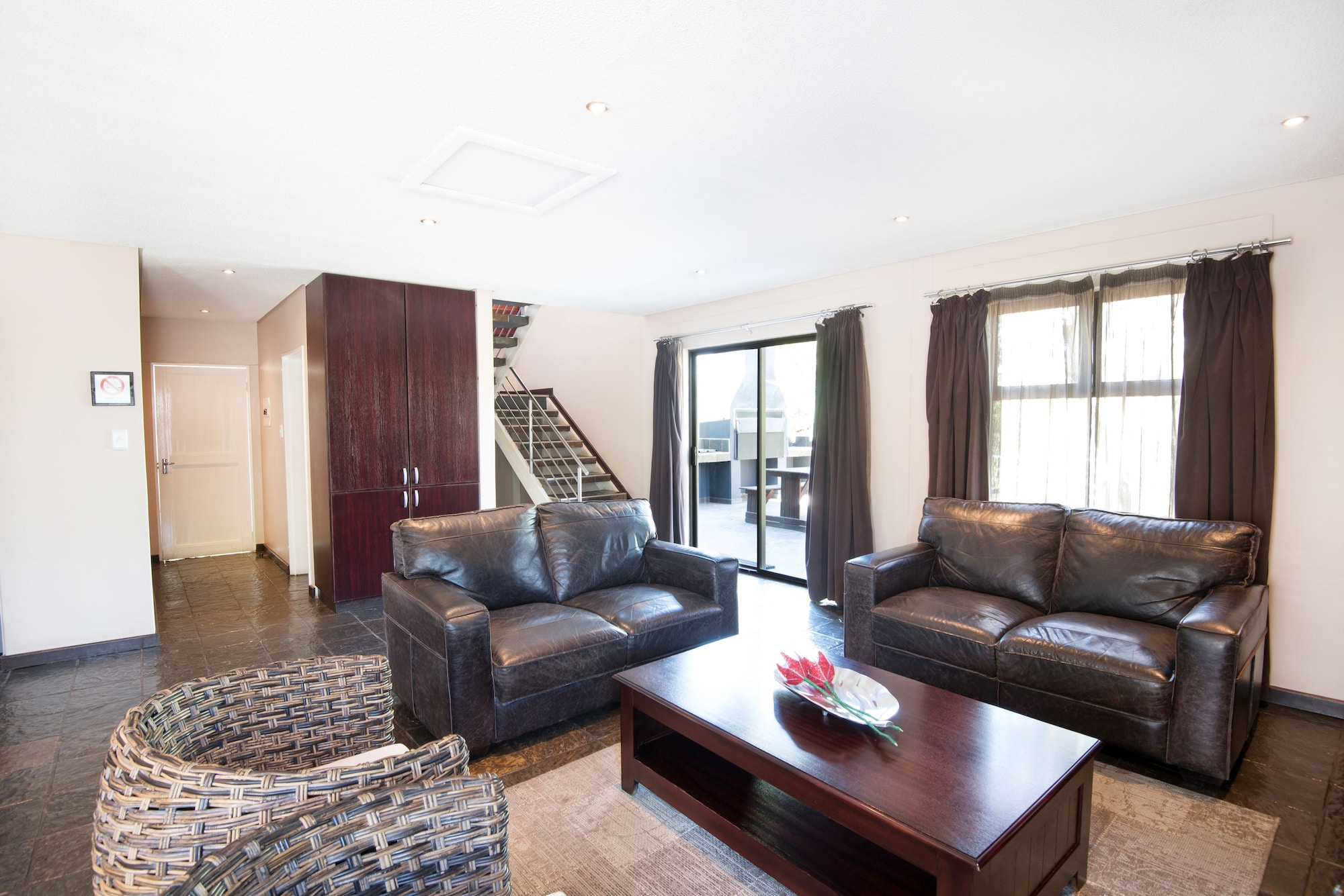 Arebbusch Lodge