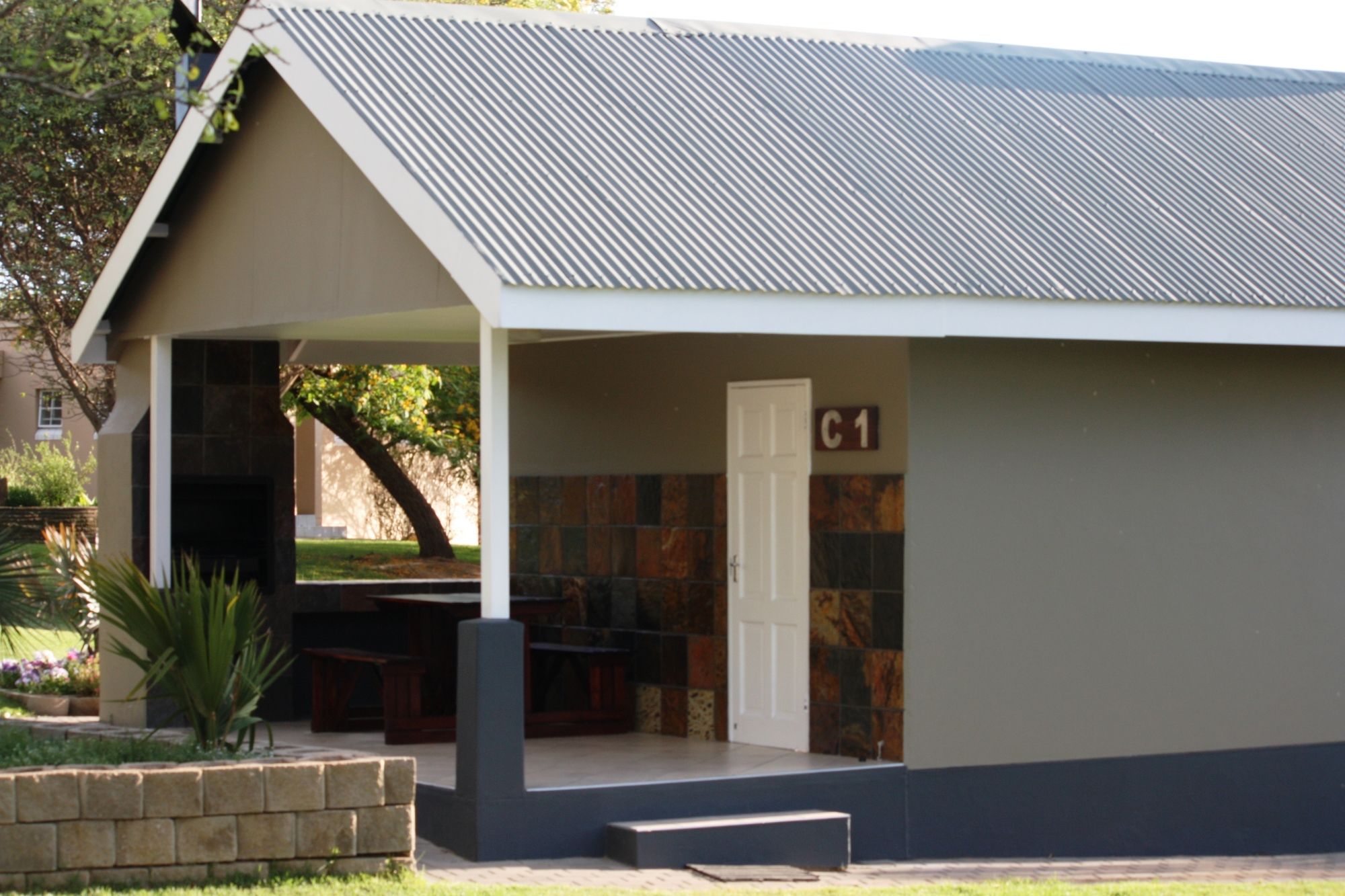 Arebbusch Lodge