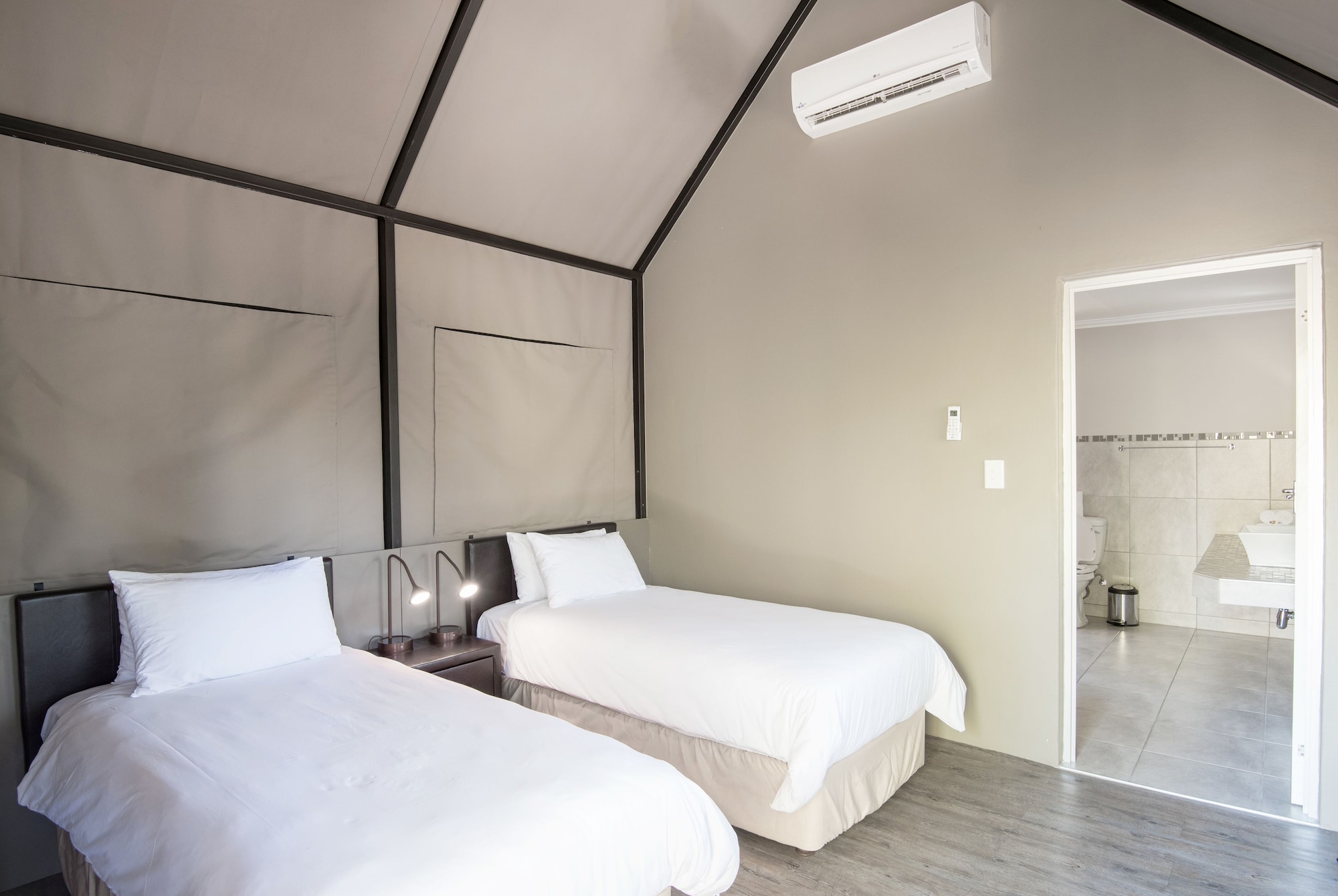 Arebbusch Lodge