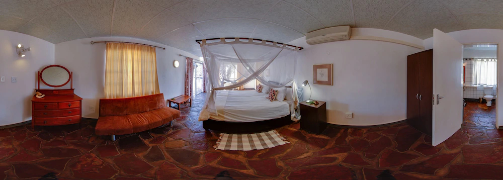 Lodge - Gabus Game Ranch