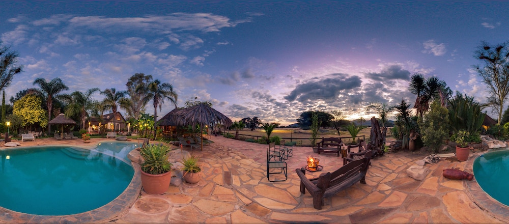 Lodge - Gabus Game Ranch