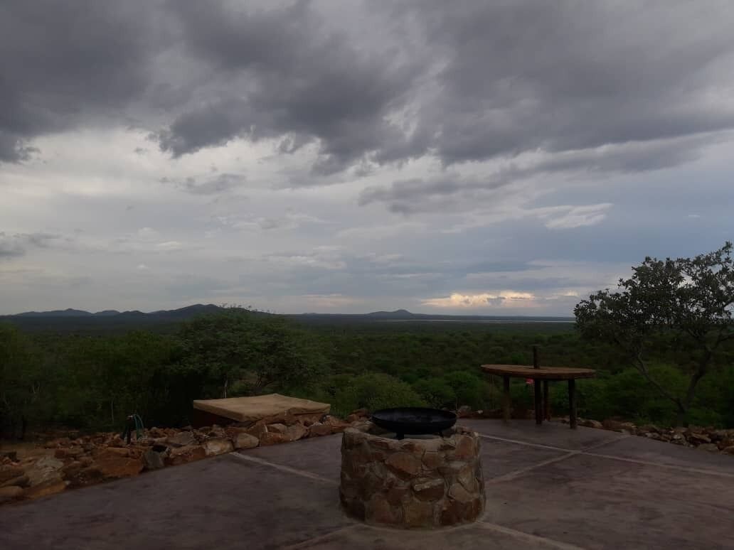 Tana Safaris Bush Camp