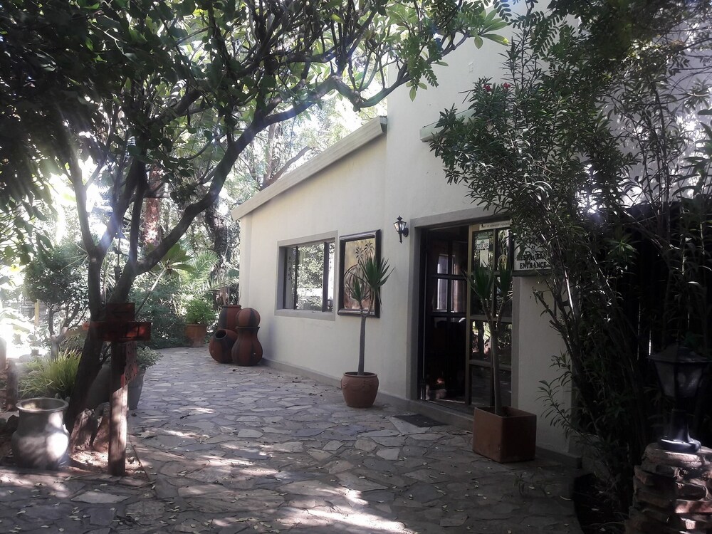 Etosha Hotel